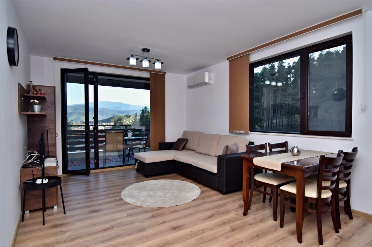 Borov Park 3 Apartment Velingrad Ngoại thất bức ảnh