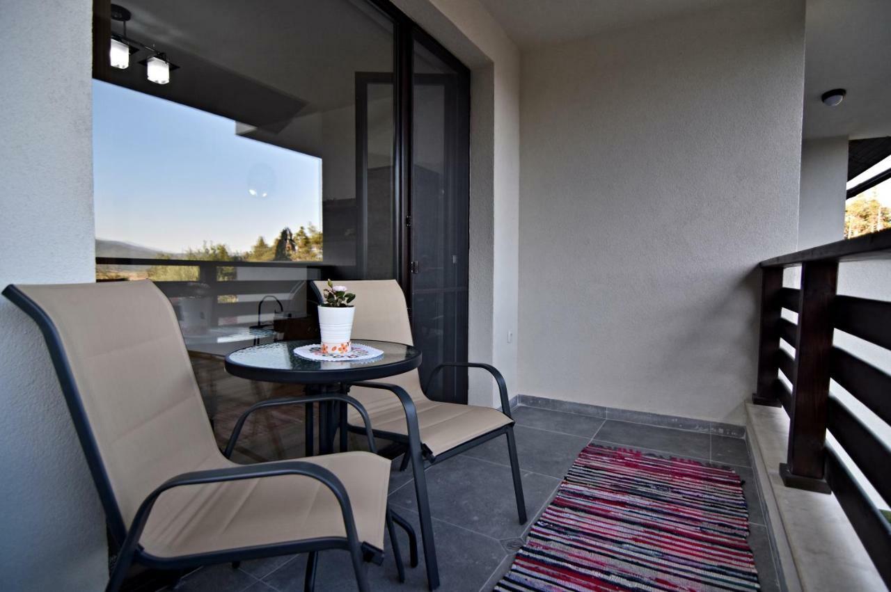 Borov Park 3 Apartment Velingrad Ngoại thất bức ảnh